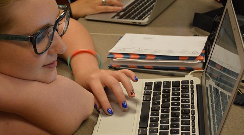 Online Yearbook Design